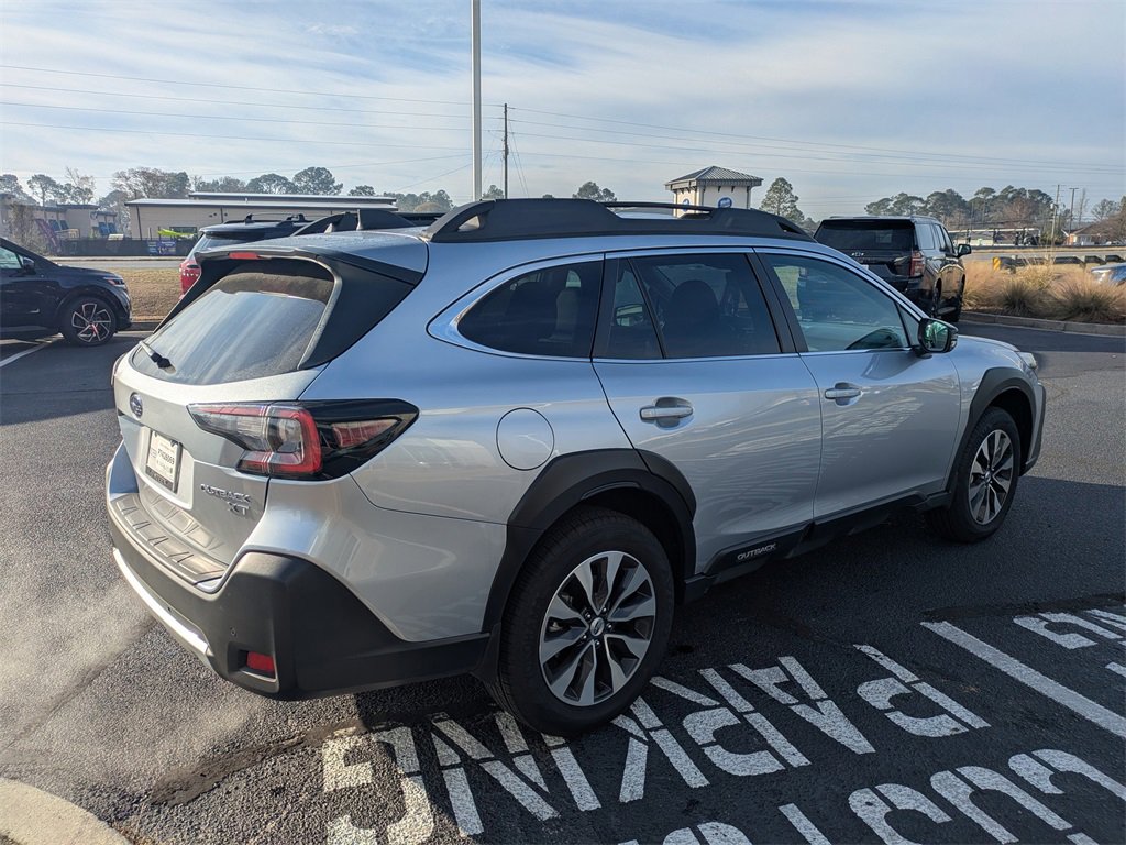 Certified 2025 Subaru Outback Limited XT w/ Popular Package #2 image 5