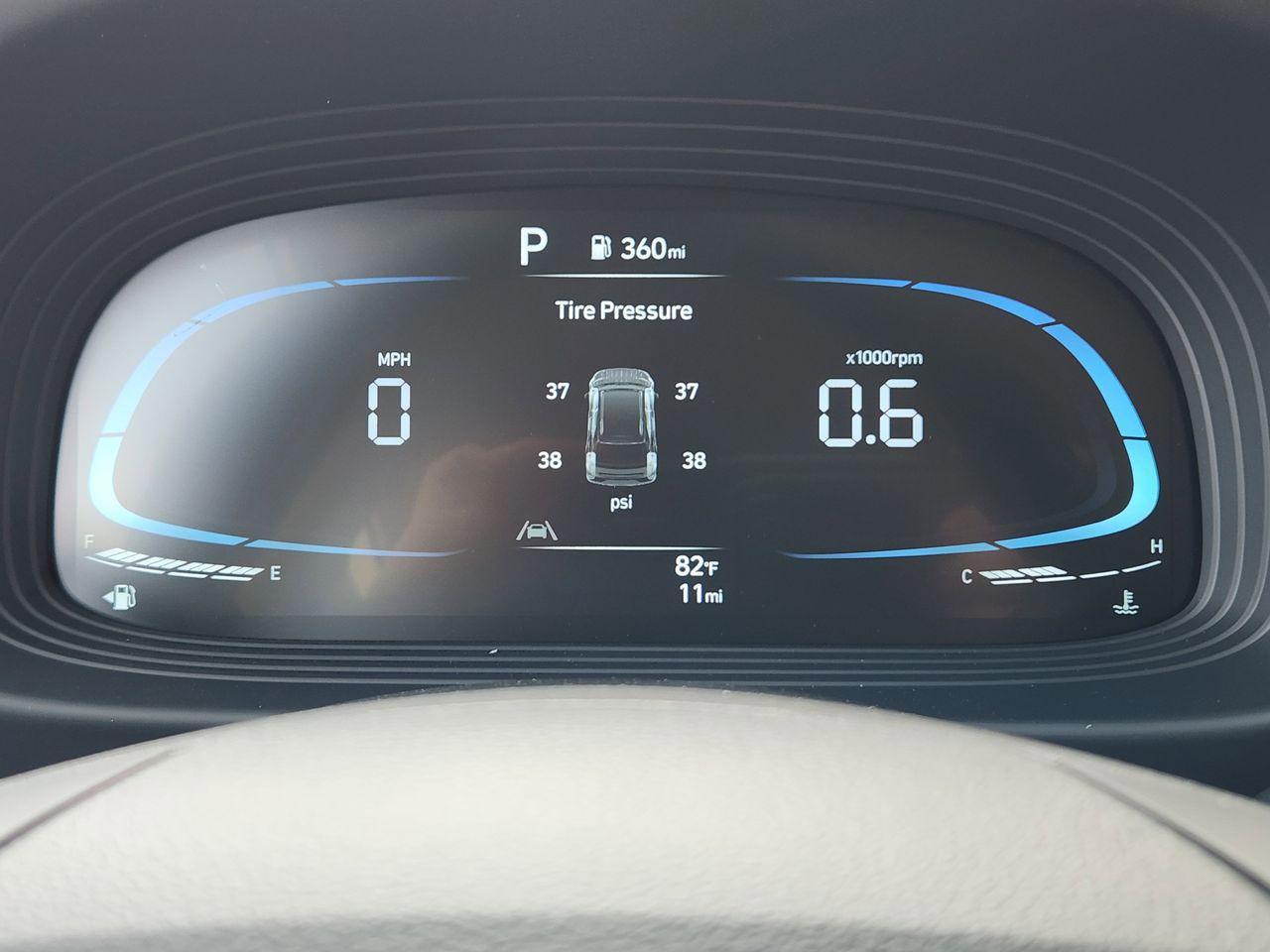 New 2026 Hyundai Venue SEL FWD image 13