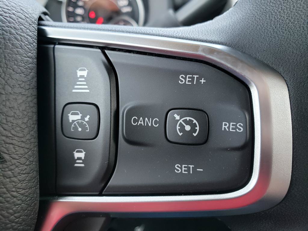 New 2026 RAM 2500 Big Horn AWD/4WD image 22