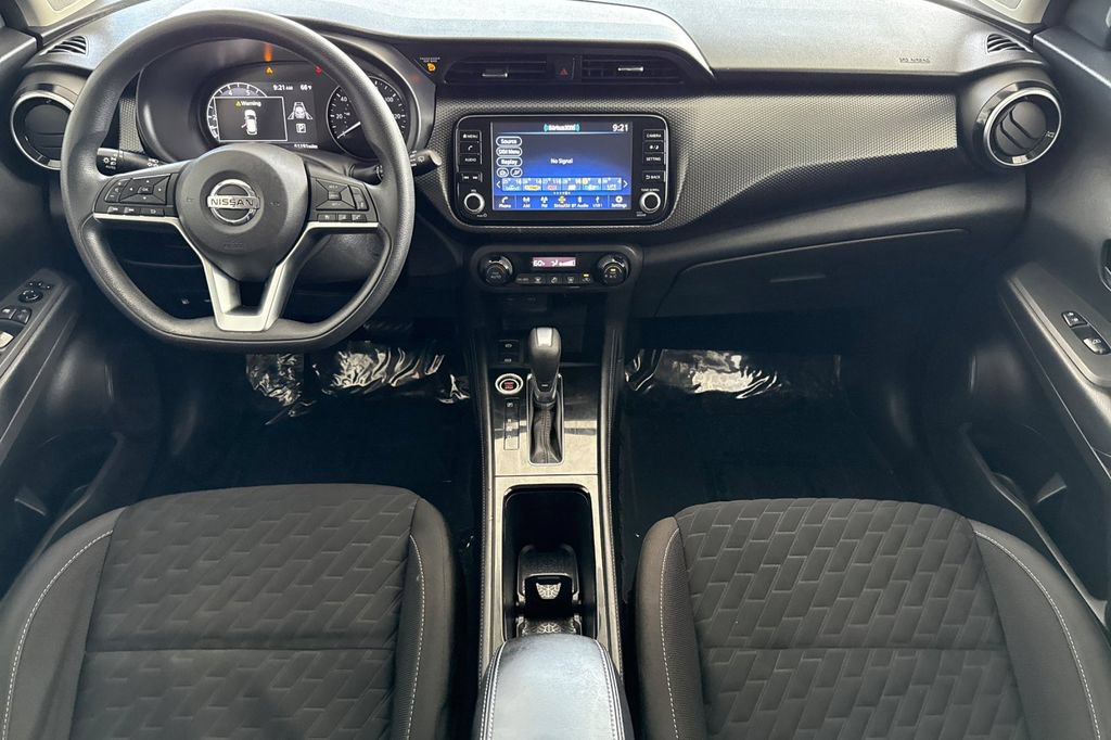 Used 2021 Nissan Kicks SV FWD image 9
