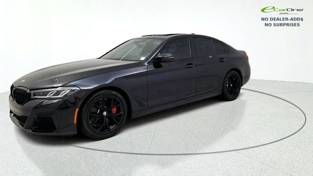Used 2023 BMW 530i w/ M Sport Package RWD image 4
