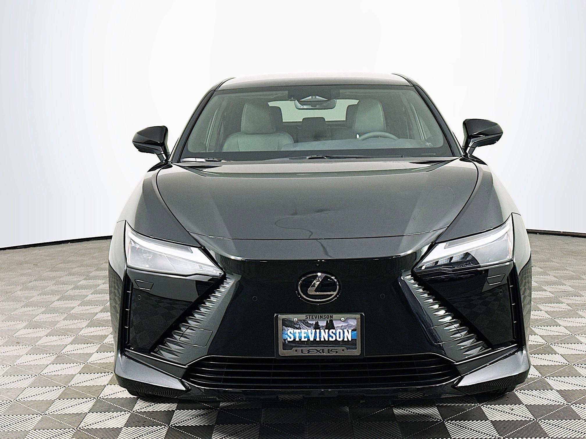 New 2026 Lexus RZ 450e AWD image 2