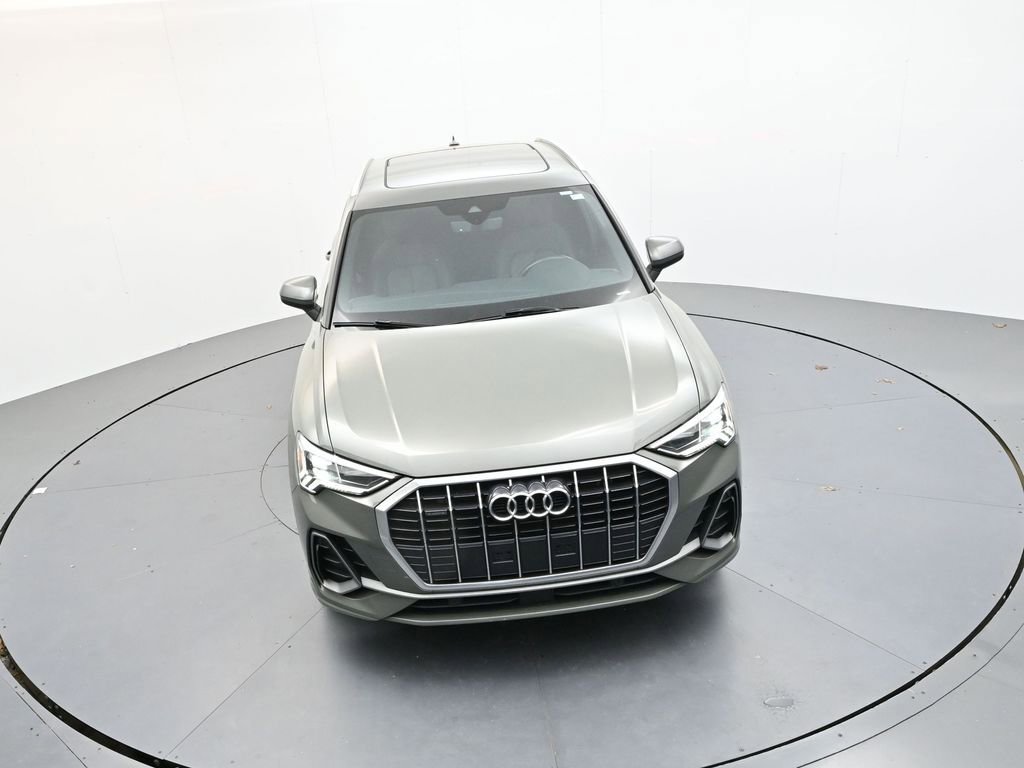 Used 2024 Audi Q3 2.0T Premium AWD/4WD image 23