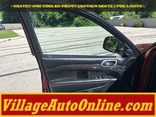 Used 2015 Jeep Grand Cherokee Overland w/ Advanced Technology Group AWD/4WD image 11