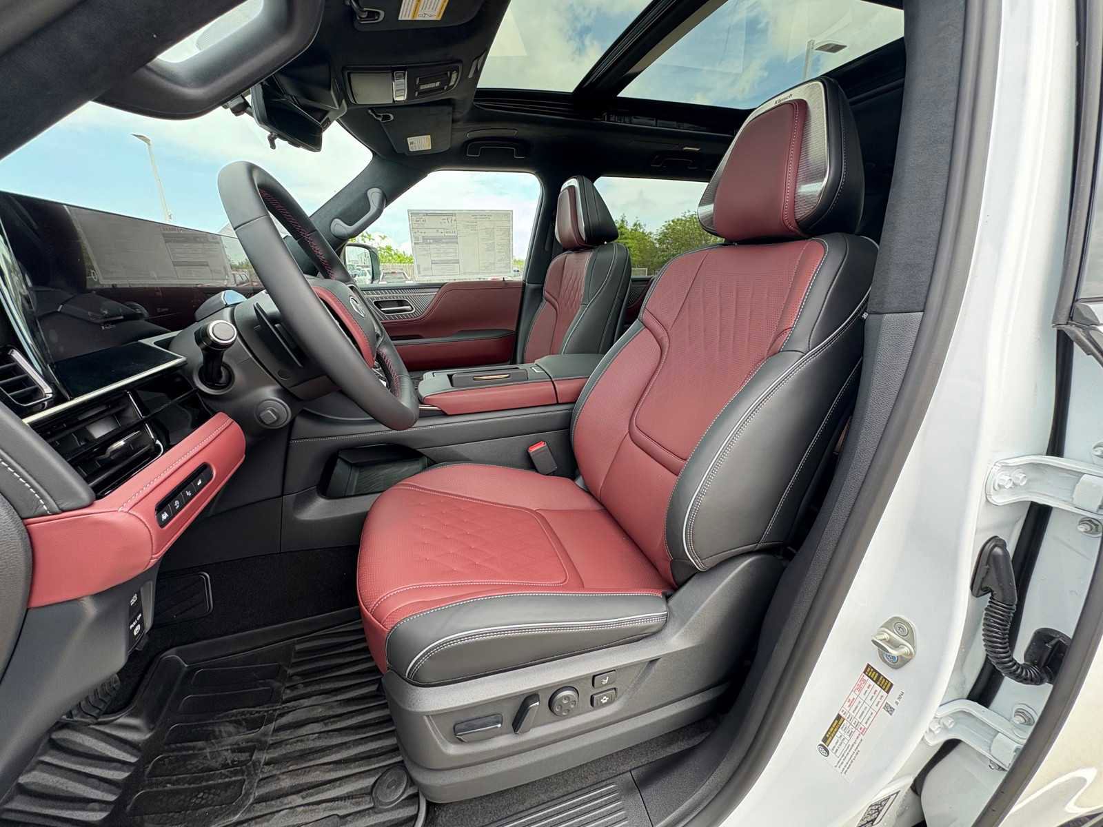 New 2026 INFINITI QX80 Autograph w/ Premium Cargo Package image 15