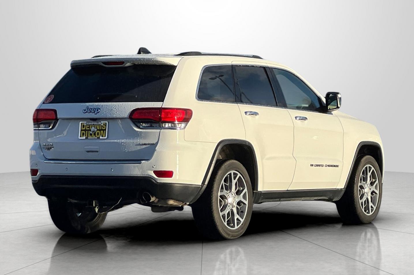 Used 2022 Jeep Grand Cherokee Limited image 4