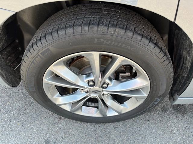Used 2023 Dodge Charger SXT w/ Cold Weather Package AWD/4WD image 18
