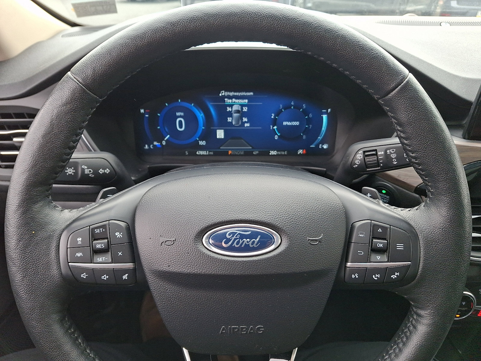 Used 2020 Ford Escape Titanium image 19