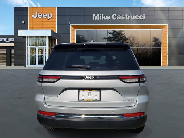 New 2025 Jeep Grand Cherokee Laredo X w/ Luxury Tech Group I image 4