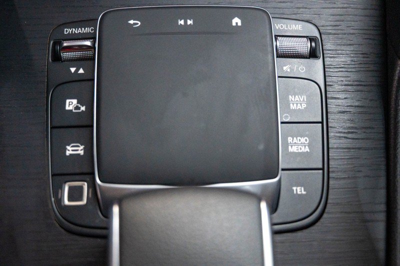 Certified 2025 Mercedes-Benz GLE 450e 4MATIC image 31