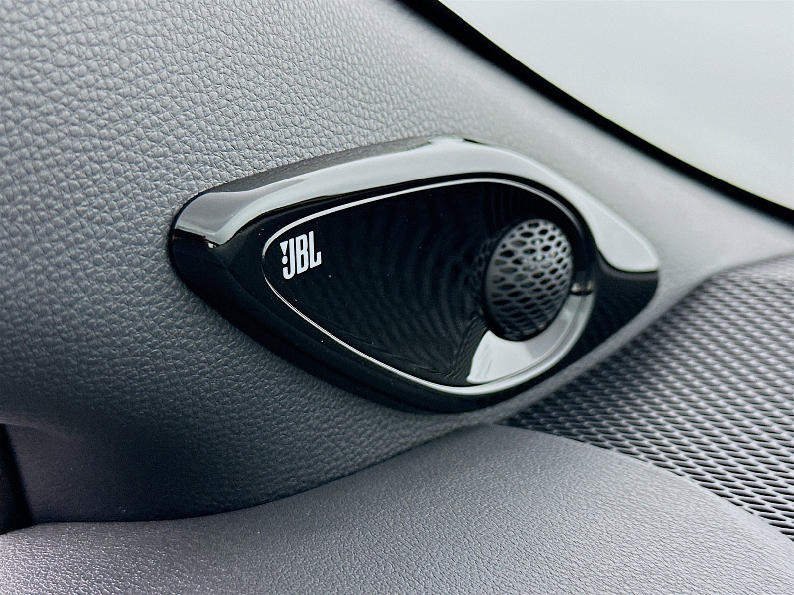 New 2026 Toyota Corolla XSE image 19