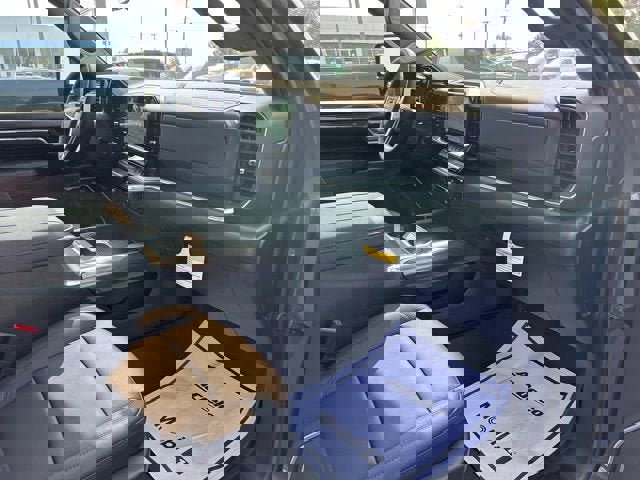 New 2025 Chevrolet Silverado 2500 LTZ w/ LTZ Plus Package image 39