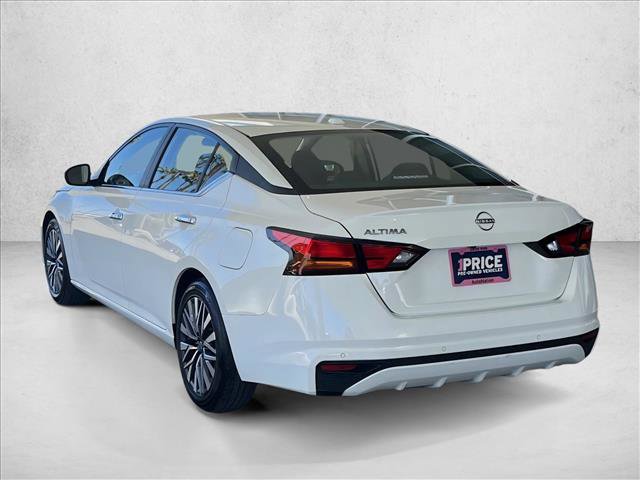 Used 2025 Nissan Altima 2.5 SV image 3