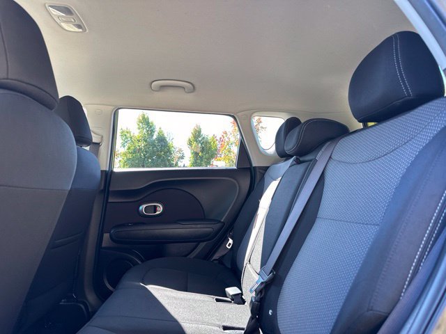 Used 2018 Kia Soul + FWD image 16
