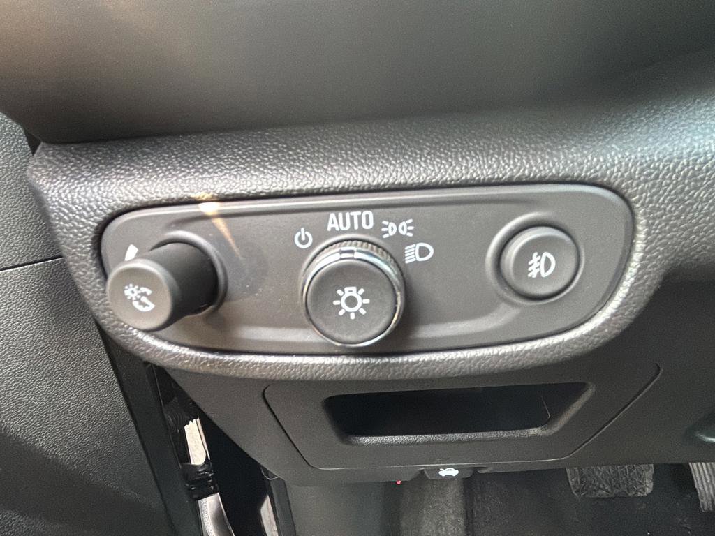 Used 2023 Chevrolet TrailBlazer RS w/ Convenience Package image 46