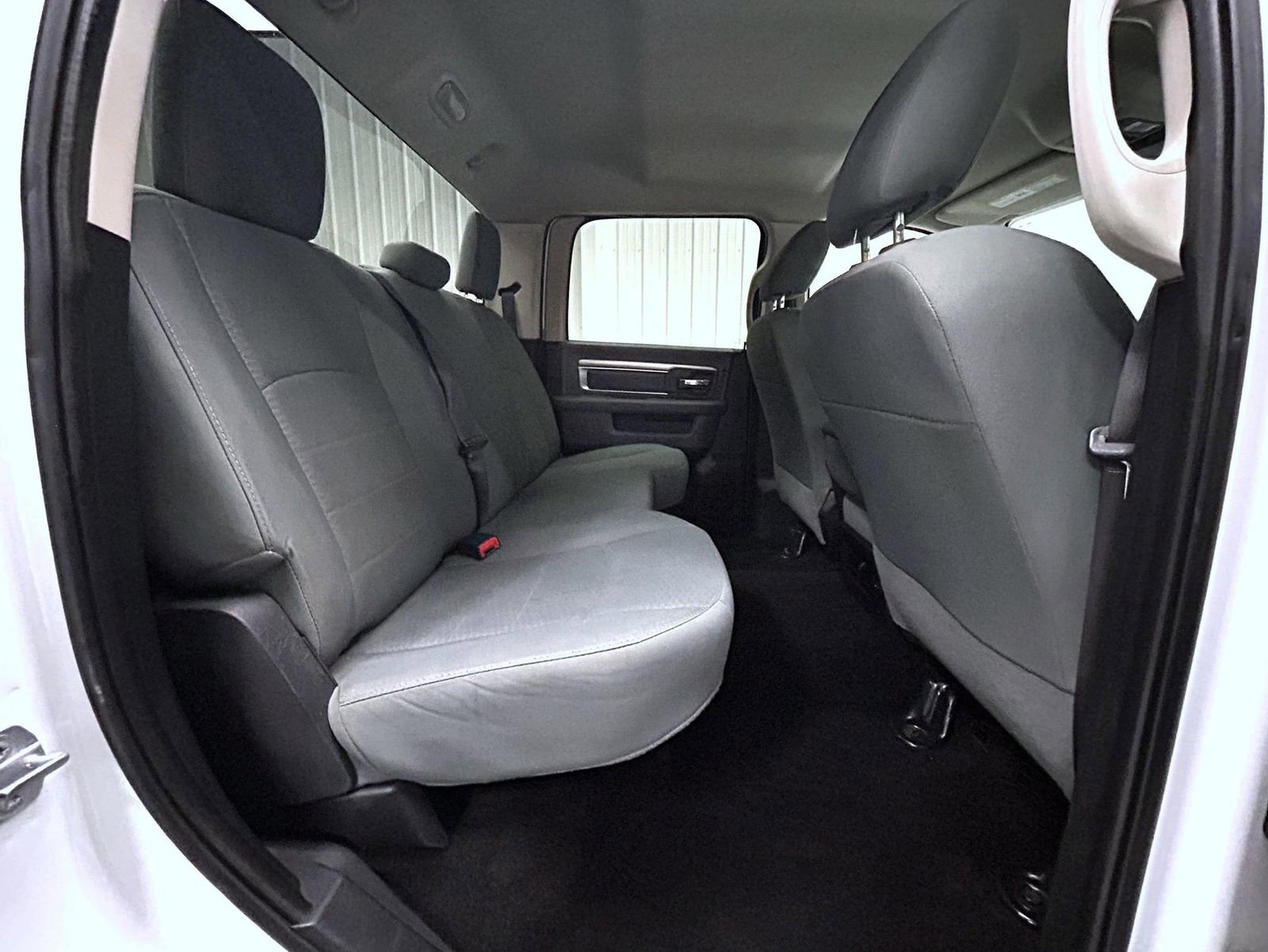 Used 2016 RAM 3500 SLT w/ Quick Order Package 29G SLT RWD image 18