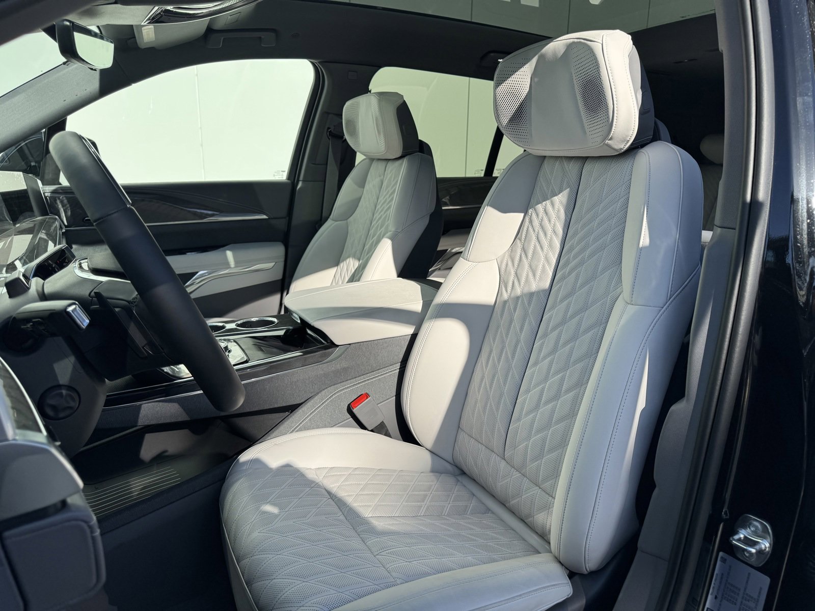 New 2025 Cadillac Escalade IQ Luxury 1 image 10