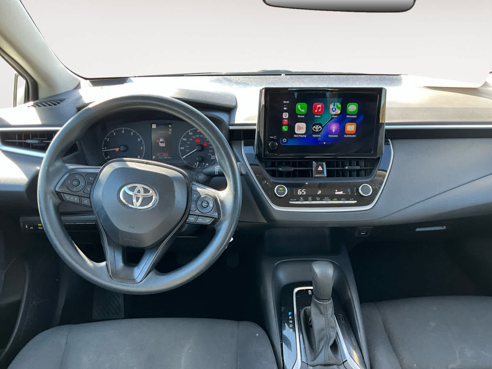 Used 2024 Toyota Corolla LE FWD image 7