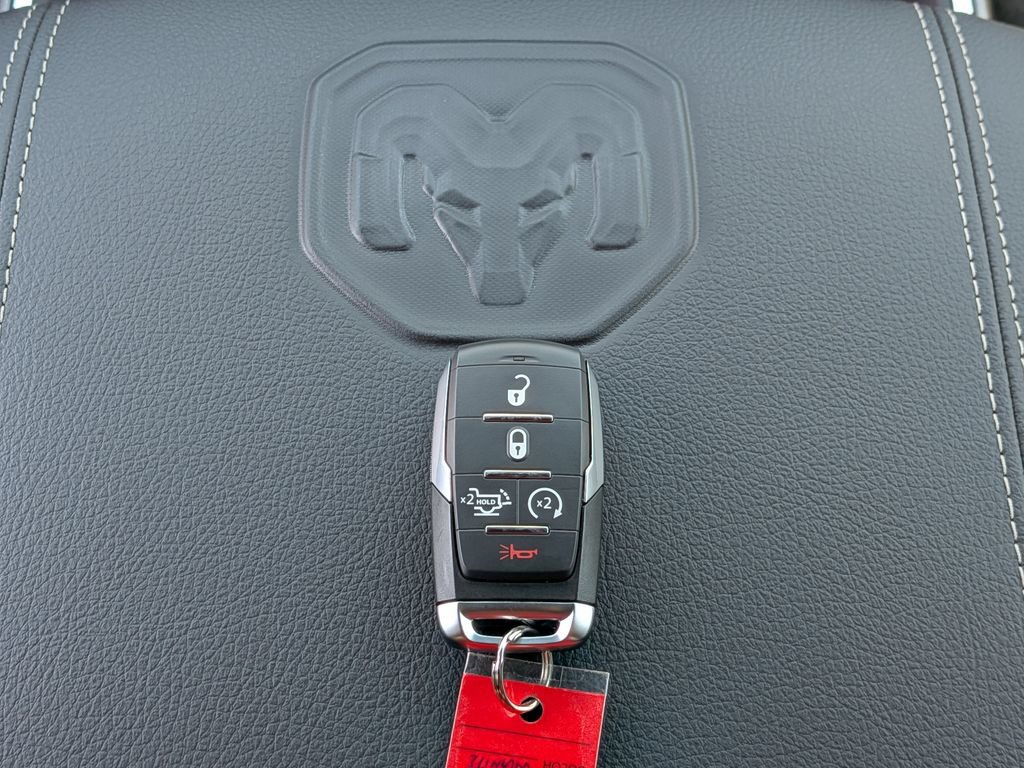 New 2027 RAM 1500 Laramie w/ Night Edition AWD/4WD image 28