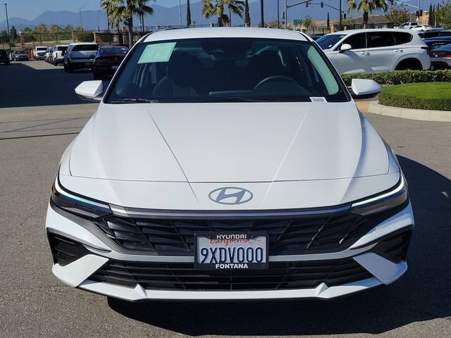 Certified 2026 Hyundai Elantra Hybrid FWD image 33