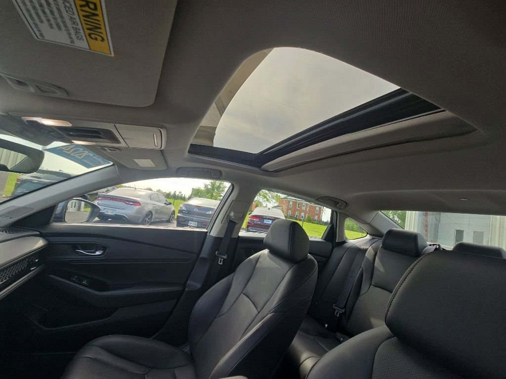 Used 2024 Honda Accord Touring image 13