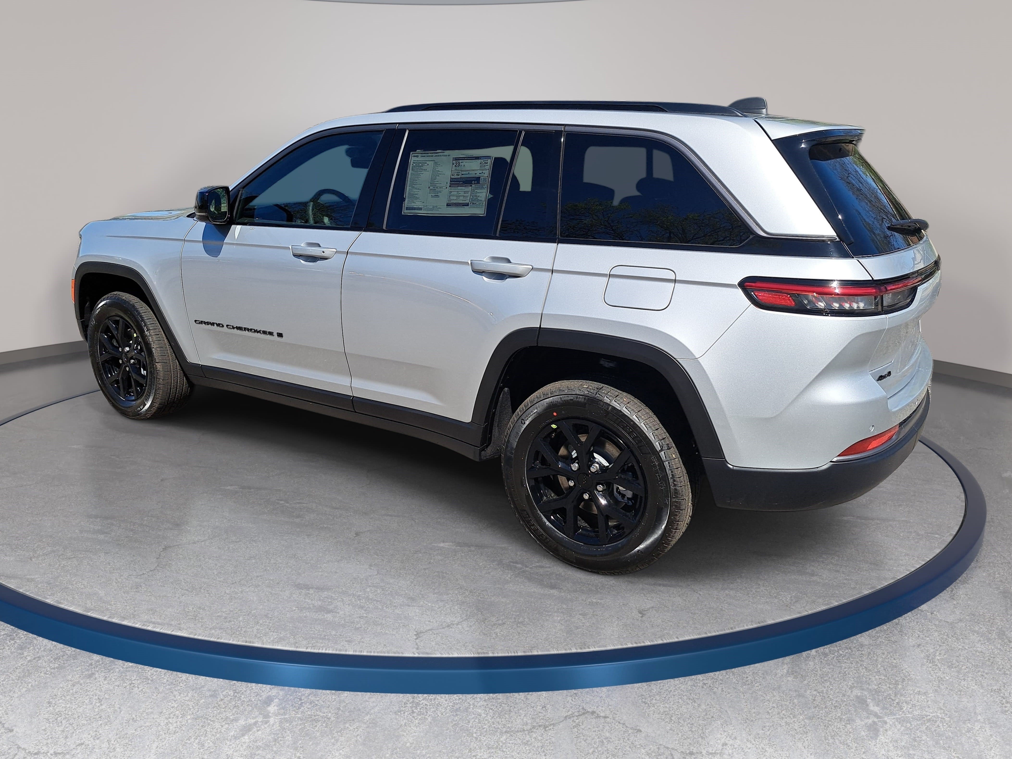 New 2026 Jeep Grand Cherokee Altitude AWD/4WD image 7