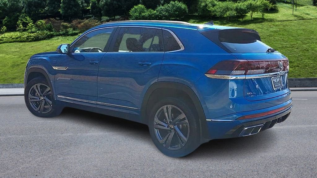 Used 2024 Volkswagen Atlas Cross Sport SEL R-Line image 6
