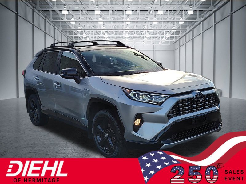 Used 2019 Toyota RAV4 XSE w/ Carpet Mat Package AWD/4WD image 5