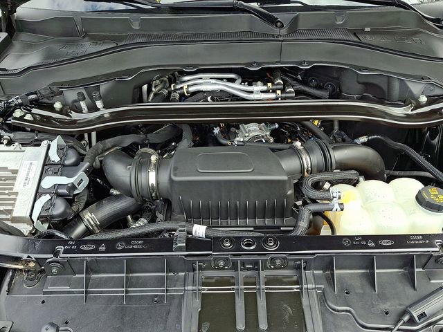 Used 2023 Ford Explorer Platinum w/ Technology Package image 29
