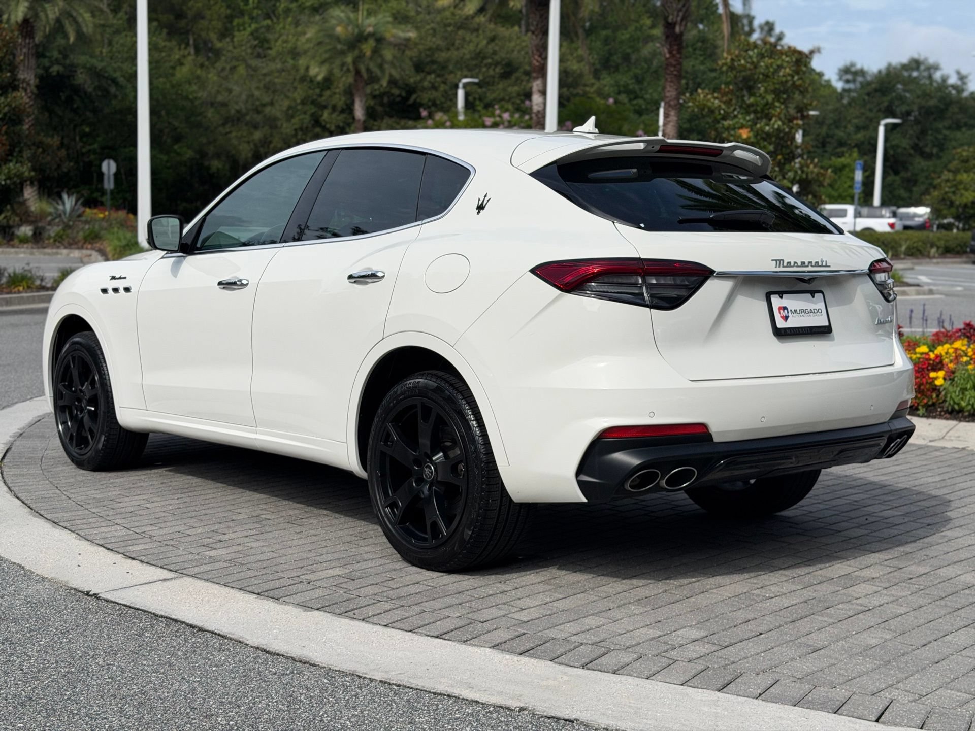 Used 2023 Maserati Levante Modena AWD/4WD image 12