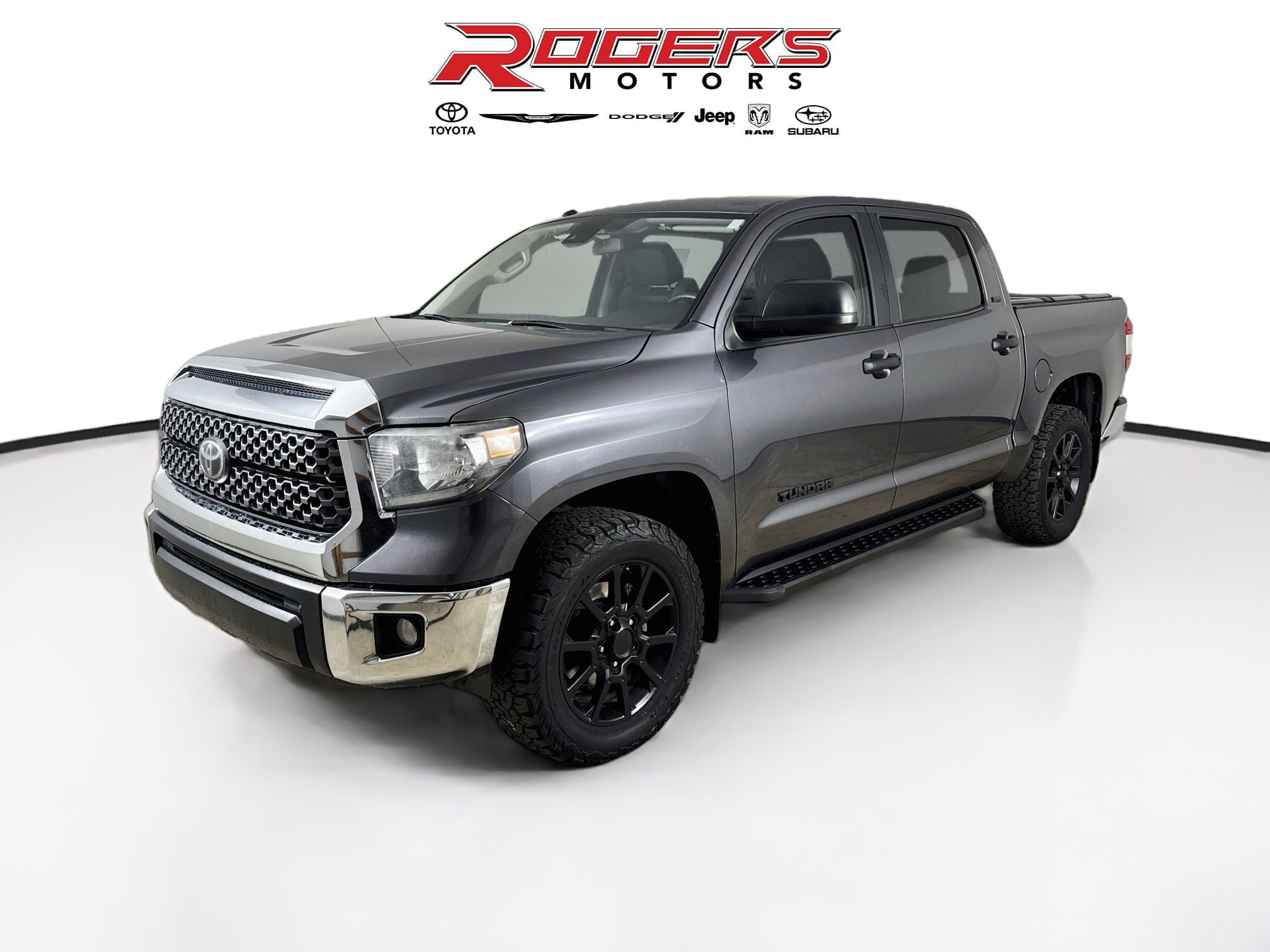 Used 2018 Toyota Tundra SR5 AWD/4WD image 8