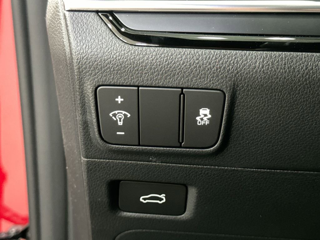 Used 2025 Kia K5 GT-Line w/ GT-Line Premium Package image 16
