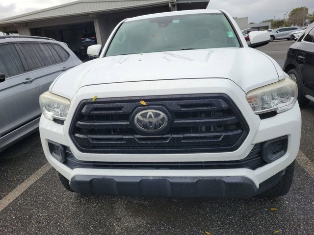 Used 2018 Toyota Tacoma SR image 9