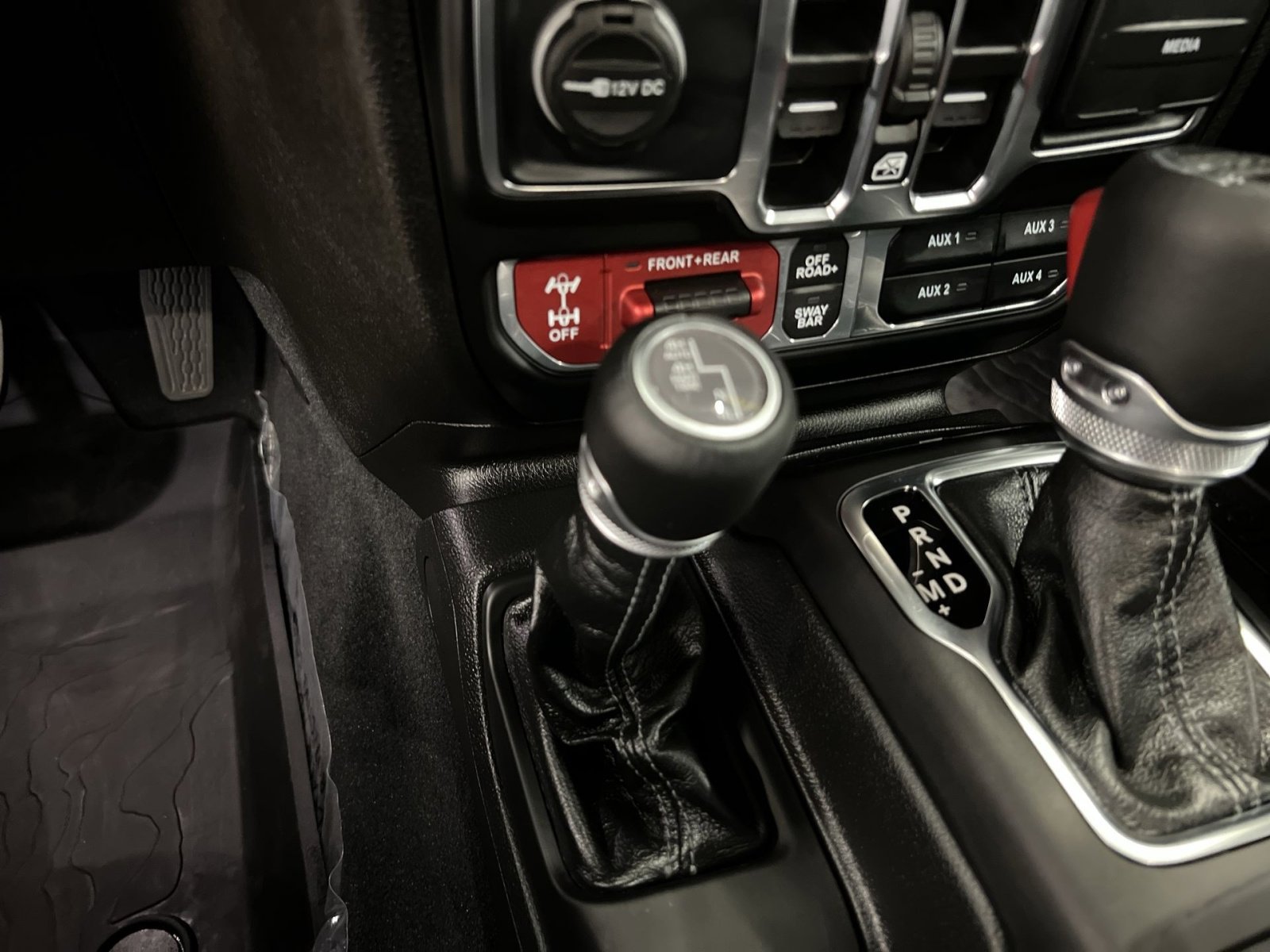 Used 2025 Jeep Wrangler Unlimited Rubicon 392 image 27