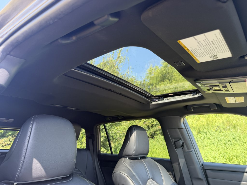 Used 2023 Toyota Highlander XSE AWD/4WD image 20