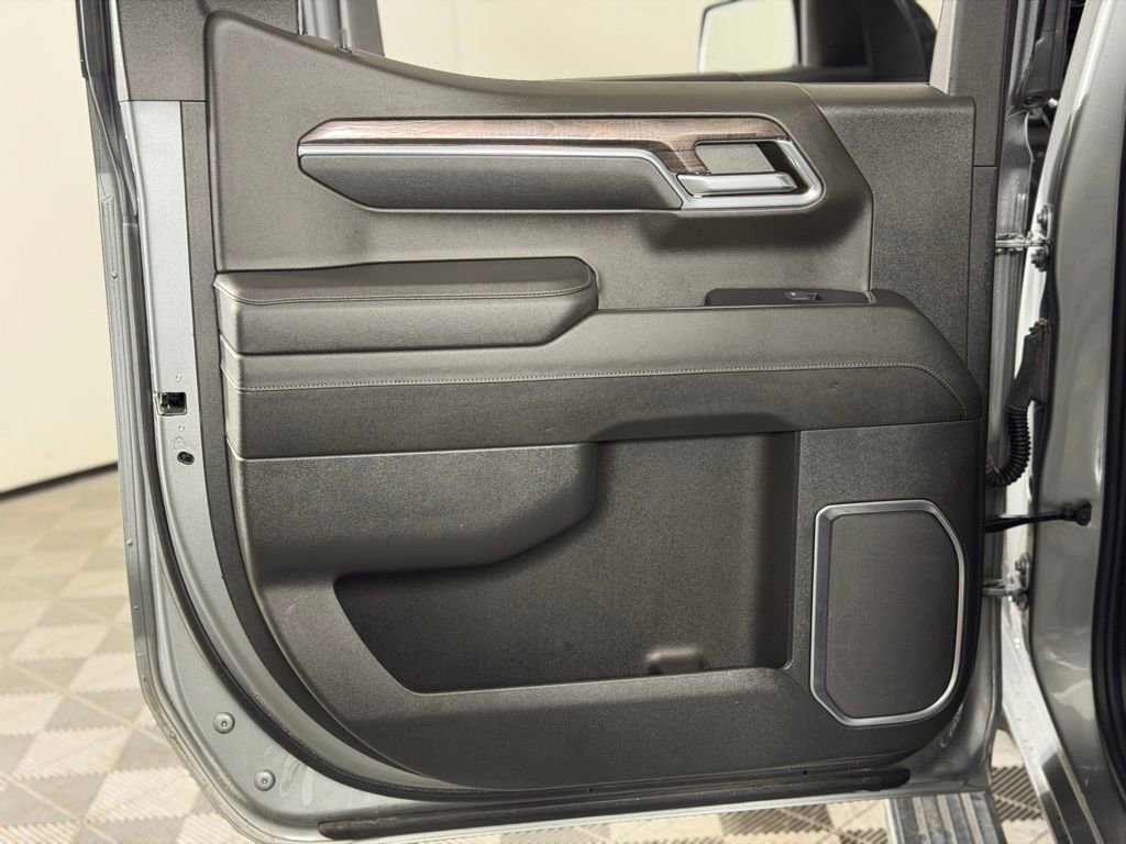 Certified 2023 Chevrolet Silverado 1500 LTZ w/ LTZ Premium Package image 43