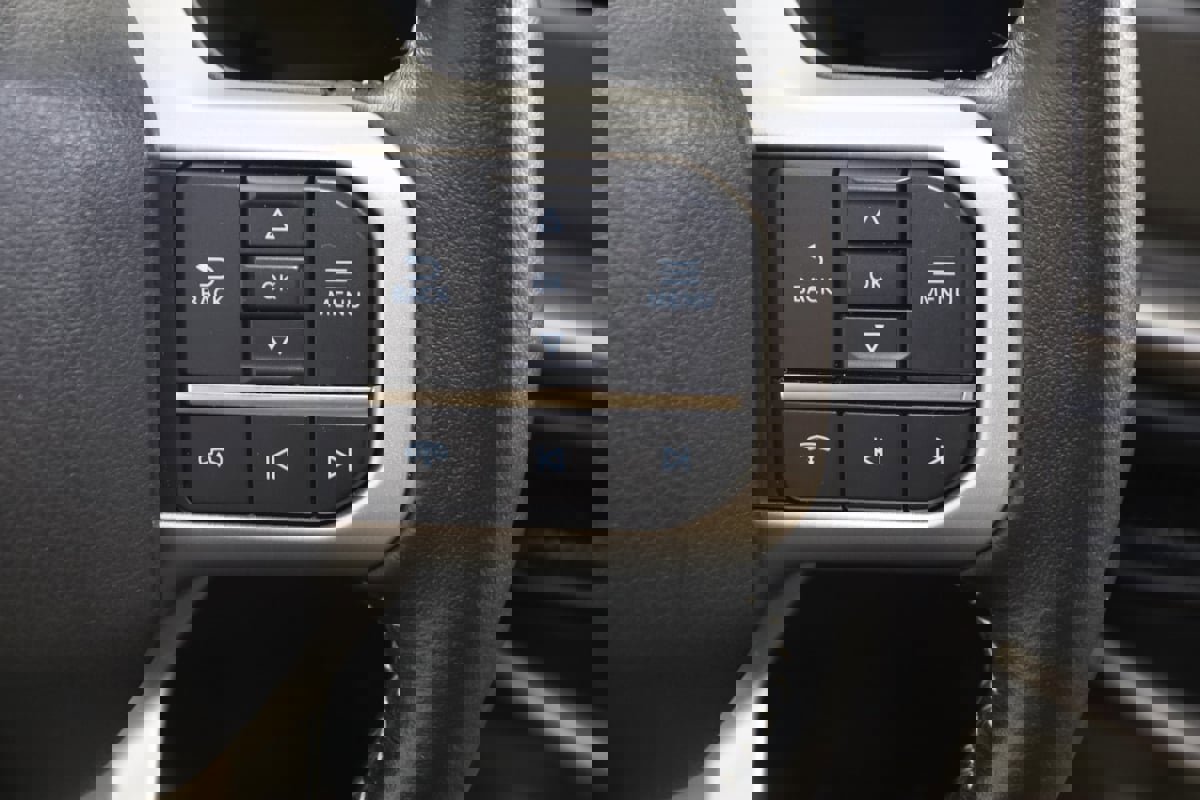 Used 2022 Ford Expedition XLT image 37