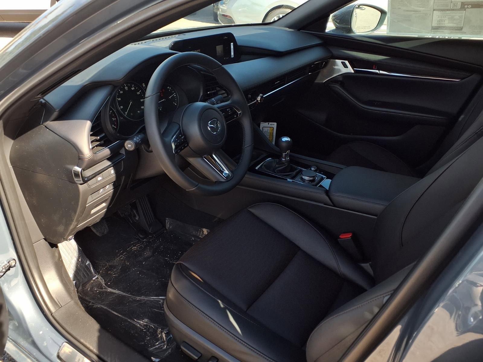 New 2026 MAZDA MAZDA3 2.5 S Hatchback w/ Premium Pkg FWD image 14
