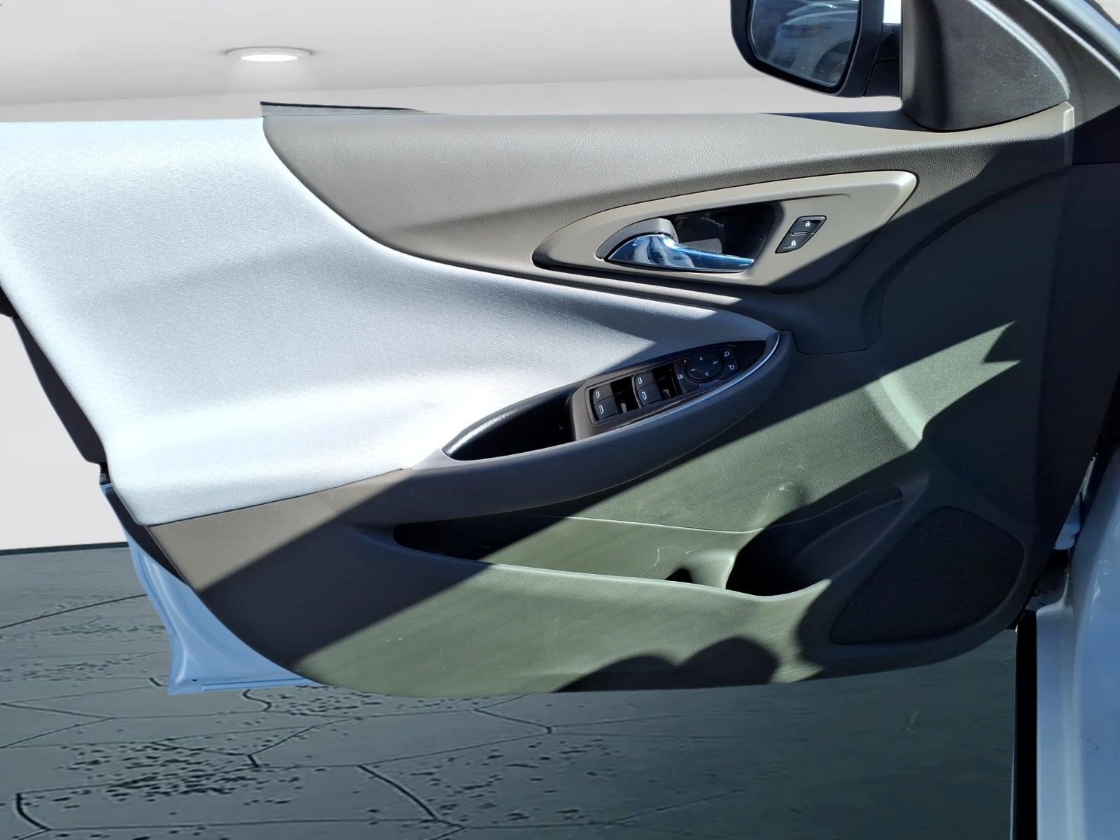 Used 2022 Chevrolet Malibu LS w/ Driver Confidence Package FWD image 14