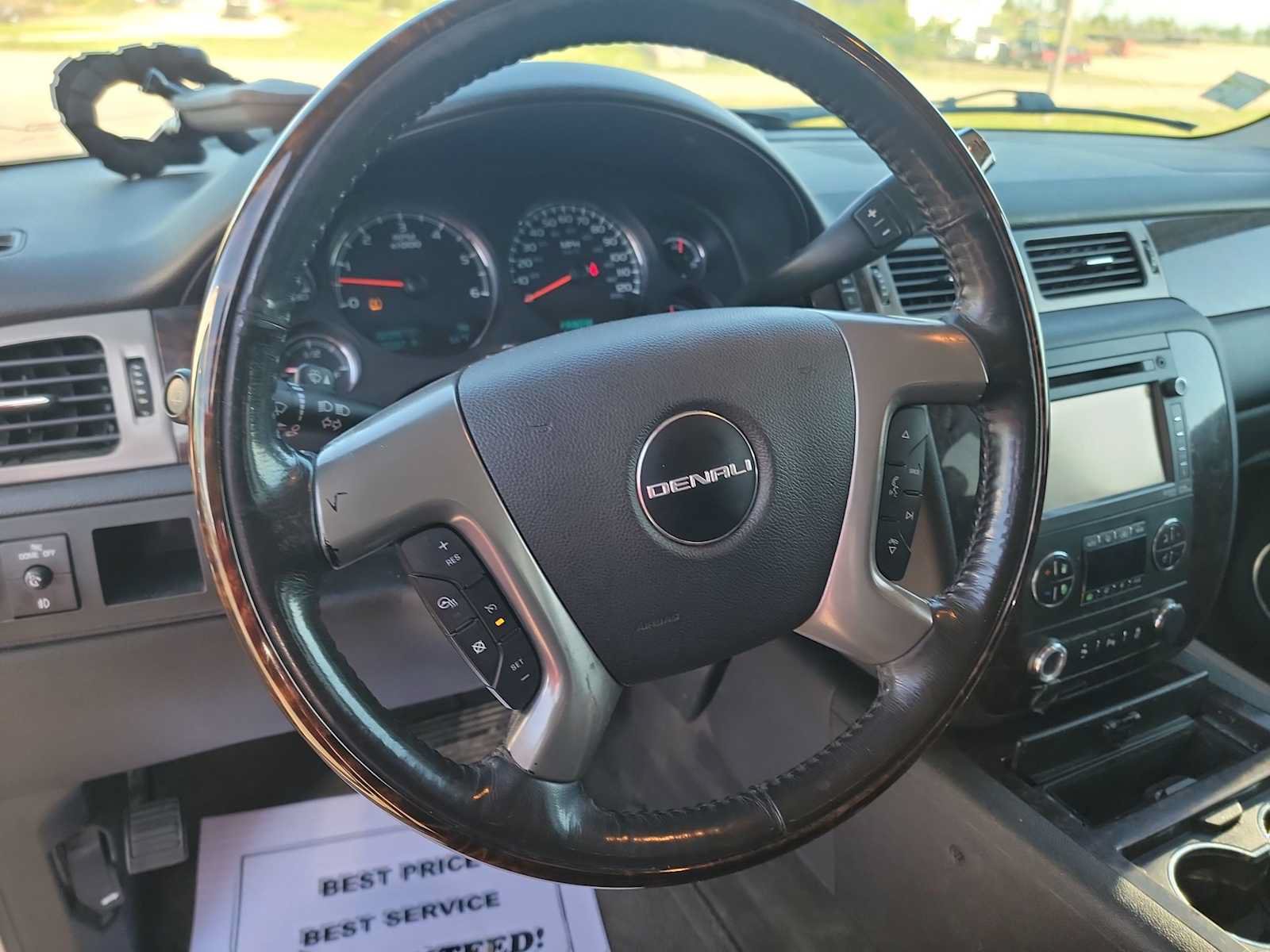 Used 2012 GMC Yukon XL Denali AWD/4WD image 14