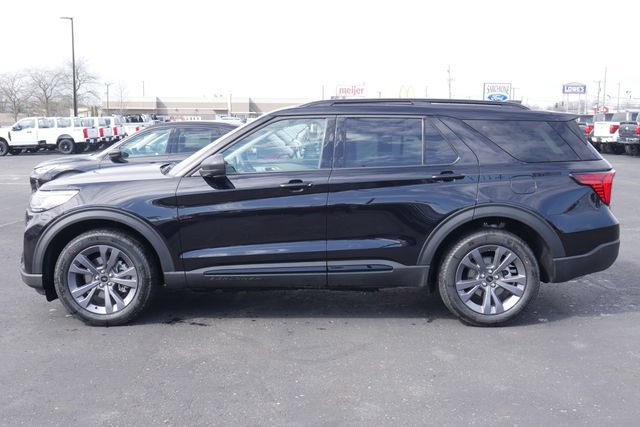 New 2026 Ford Explorer Active w/ Active Comfort Package AWD/4WD image 8