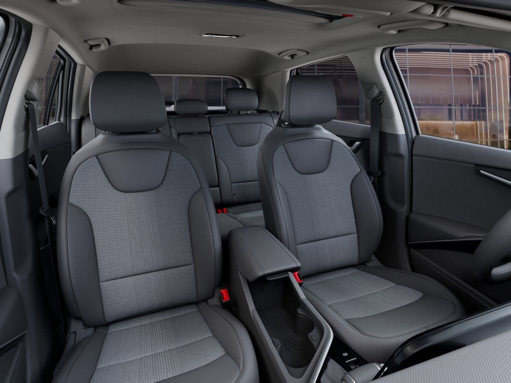 New 2025 Kia Niro EX Touring image 17