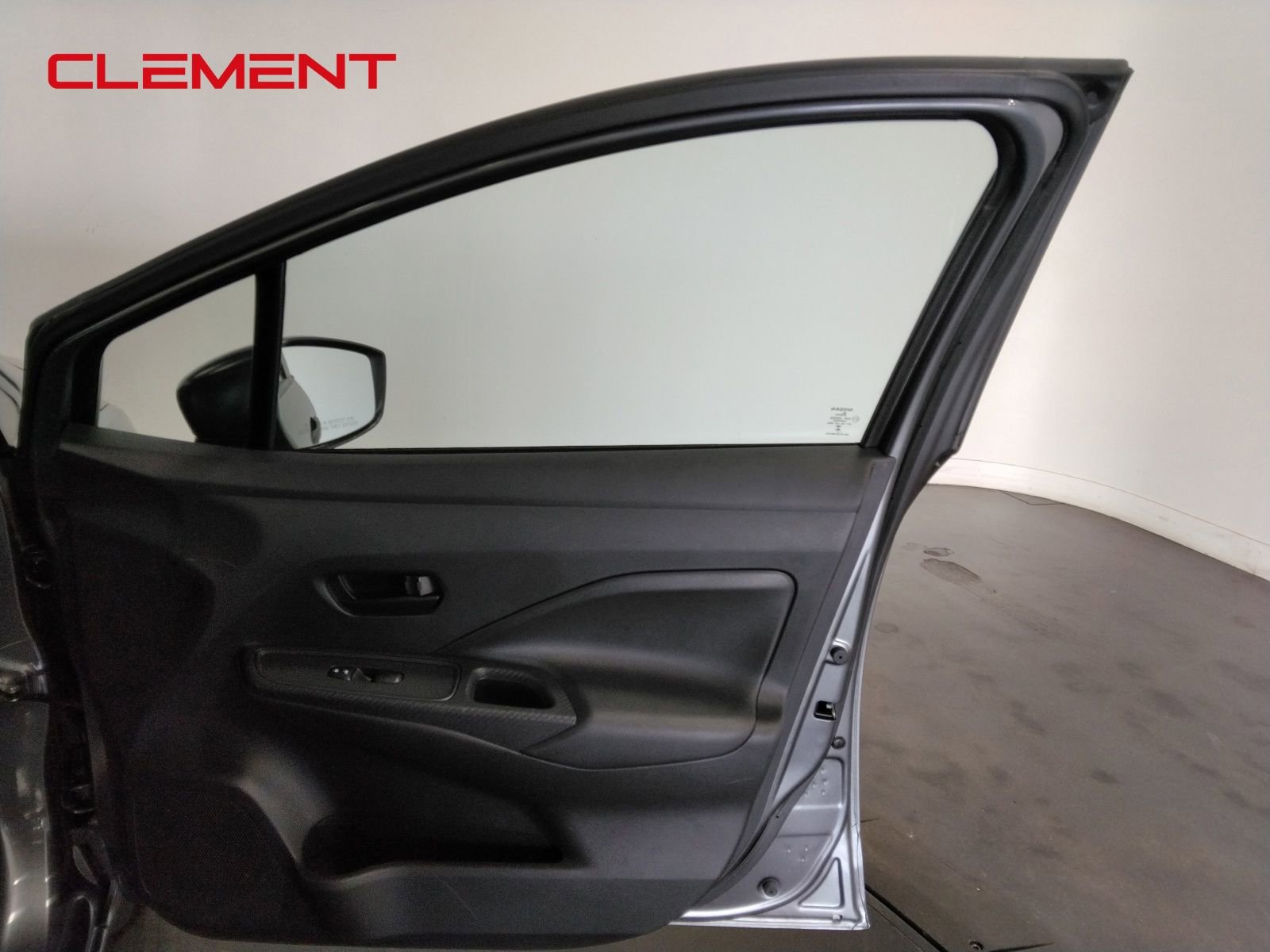 Used 2024 Nissan Versa S w/ Trunk Package image 36