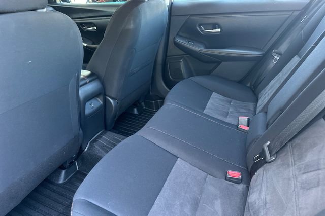 Used 2023 Nissan Sentra SR w/ Midnight Edition Package image 13