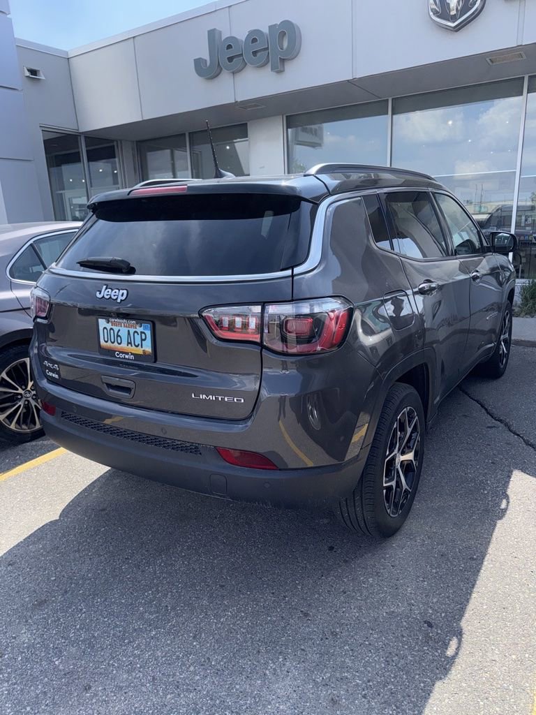 Used 2024 Jeep Compass Limited AWD/4WD video 2