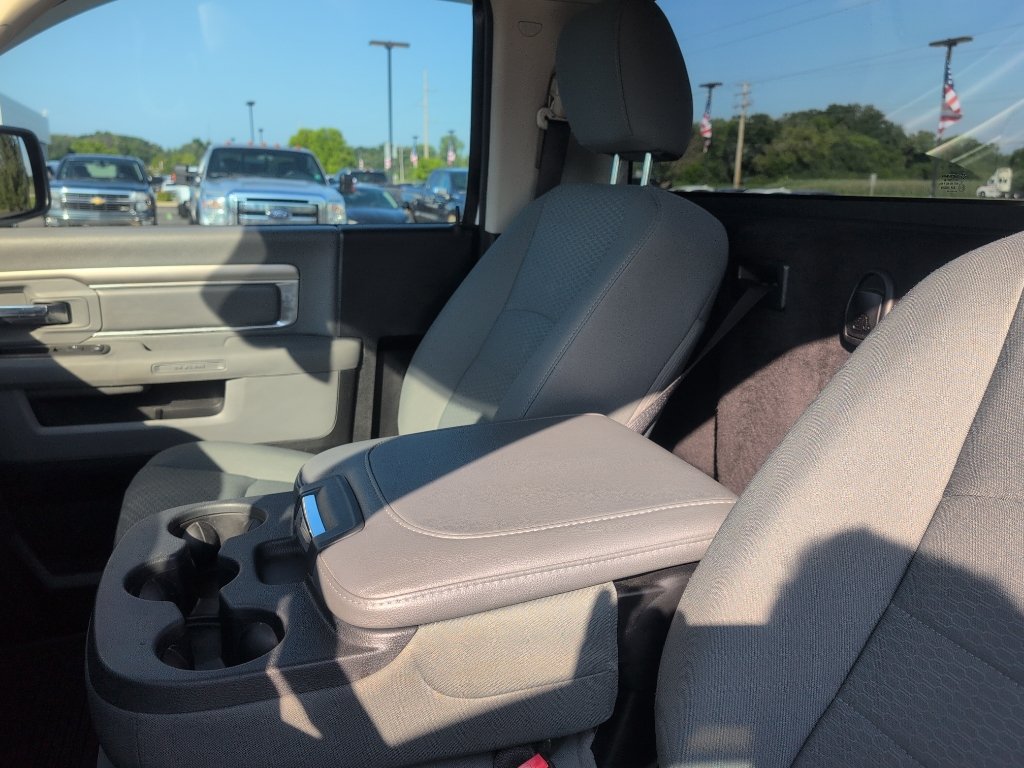 Used 2014 RAM 2500 Tradesman w/ Chrome Appearance Group AWD/4WD image 26