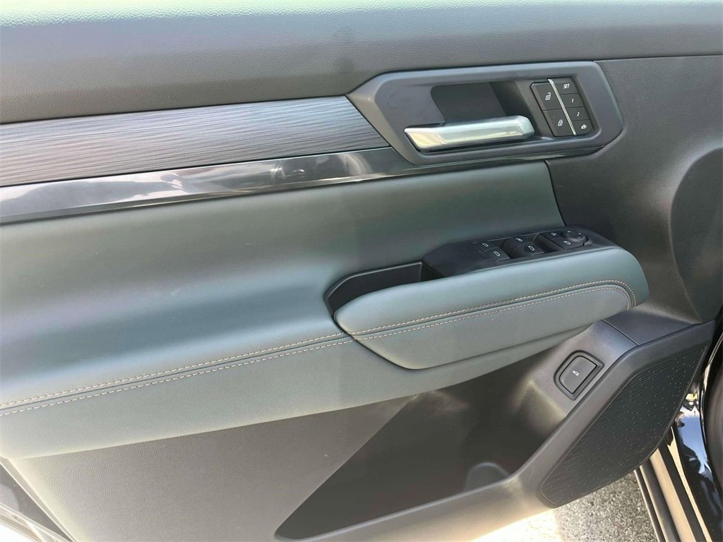 New 2026 GMC Terrain AT4 w/ Convenience Package III image 19