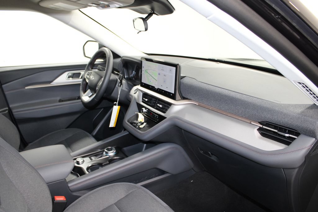 New 2026 Ford Explorer Active RWD image 28