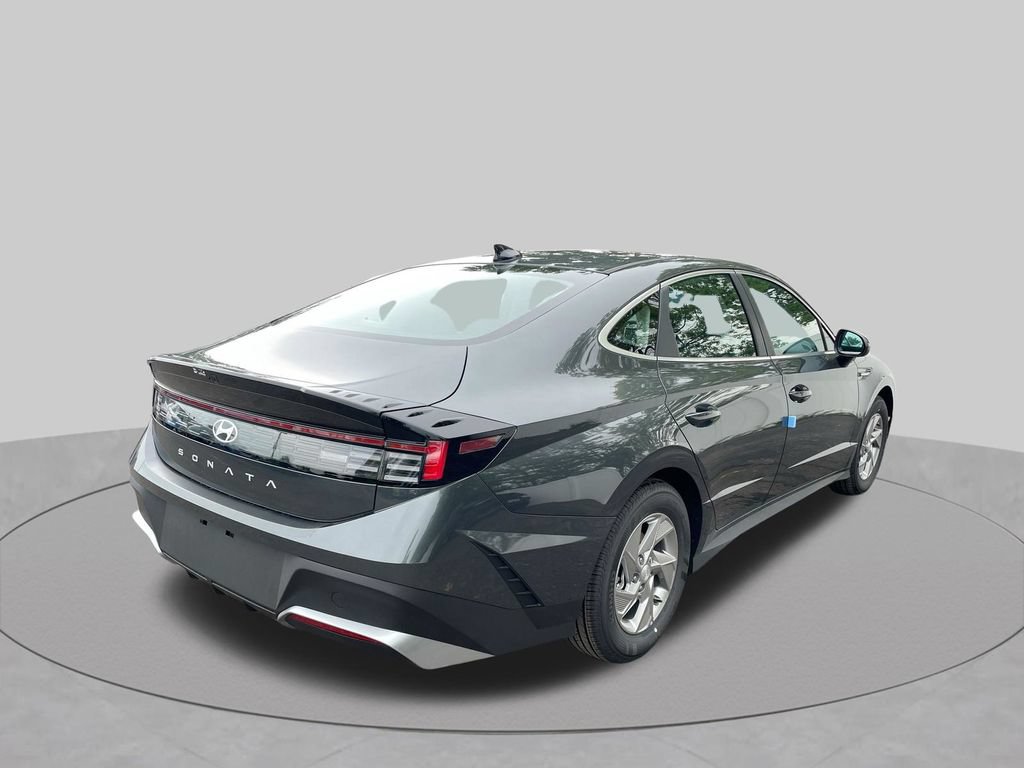 Used 2026 Hyundai Sonata SE FWD image 33