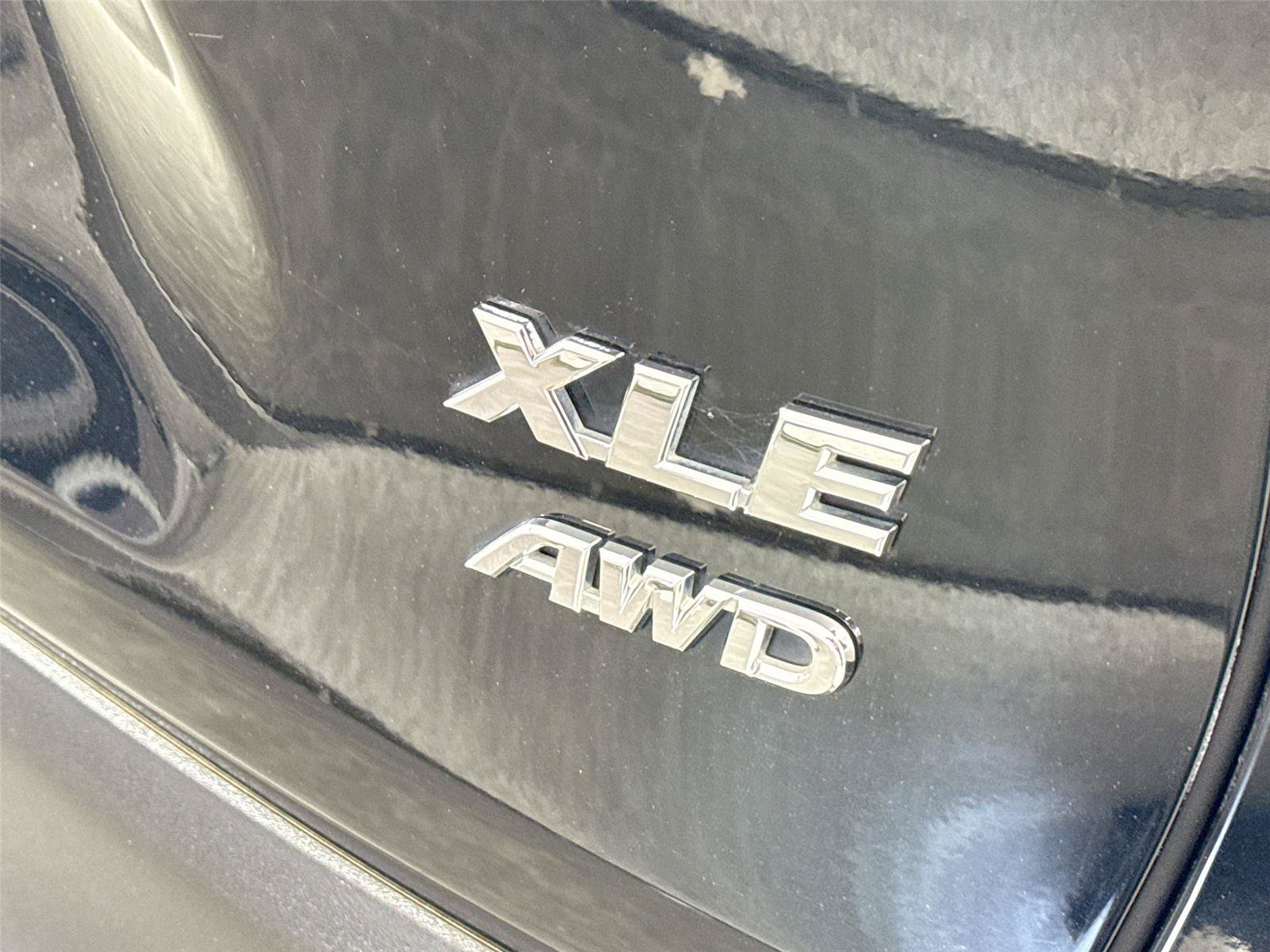 Used 2025 Toyota RAV4 XLE Premium AWD/4WD image 14